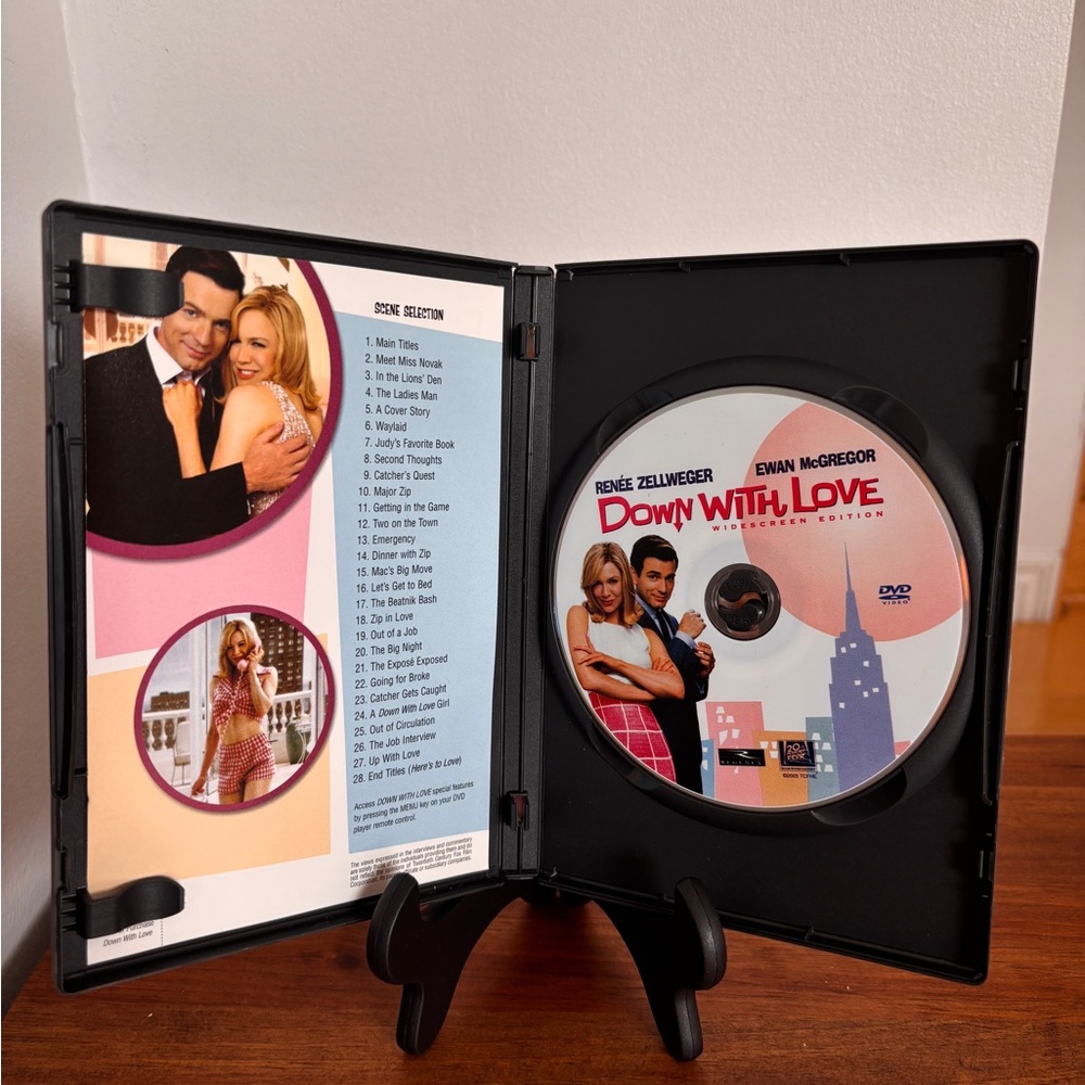 Down With Love DVD - Picture 4 of 4